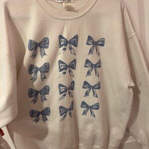 Altar'd State Cream Sweatshirt with Blue Accents
